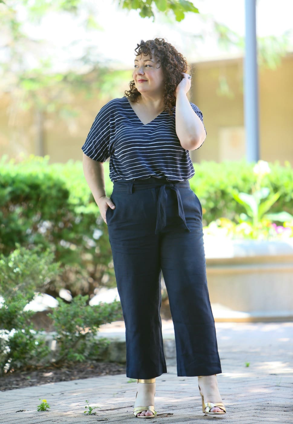 One Linen Pant, Two Looks | Wardrobe Oxygen